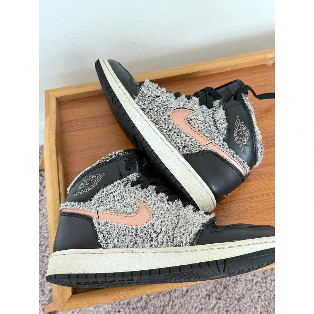 Air Jordan 1 Retro High GG Summer of High Black Bronze 332148-022 Size 4.5Y